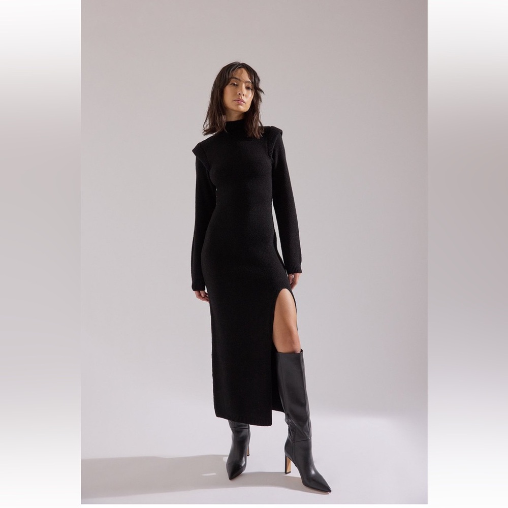 Mock neck sweater dress 🖤 - Picture 1 of 7